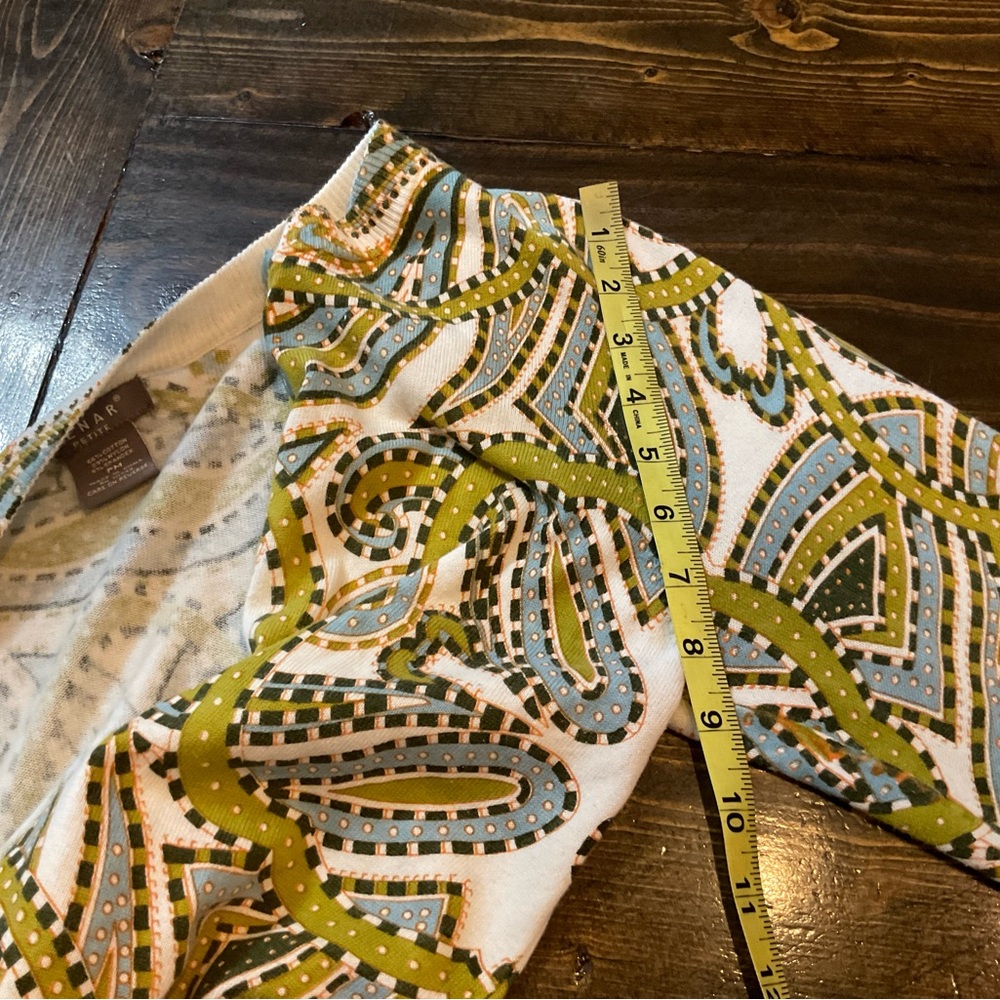 Kenar Women's Crew Neck Sweater - Olive and Cream like new - Picture 4 of 8